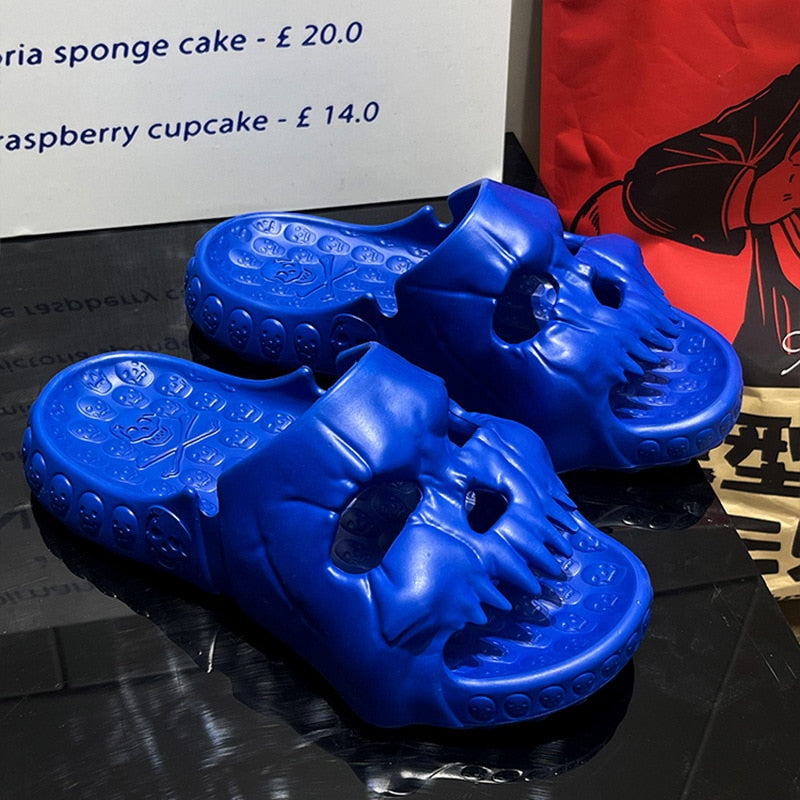 Chanclas con calavera