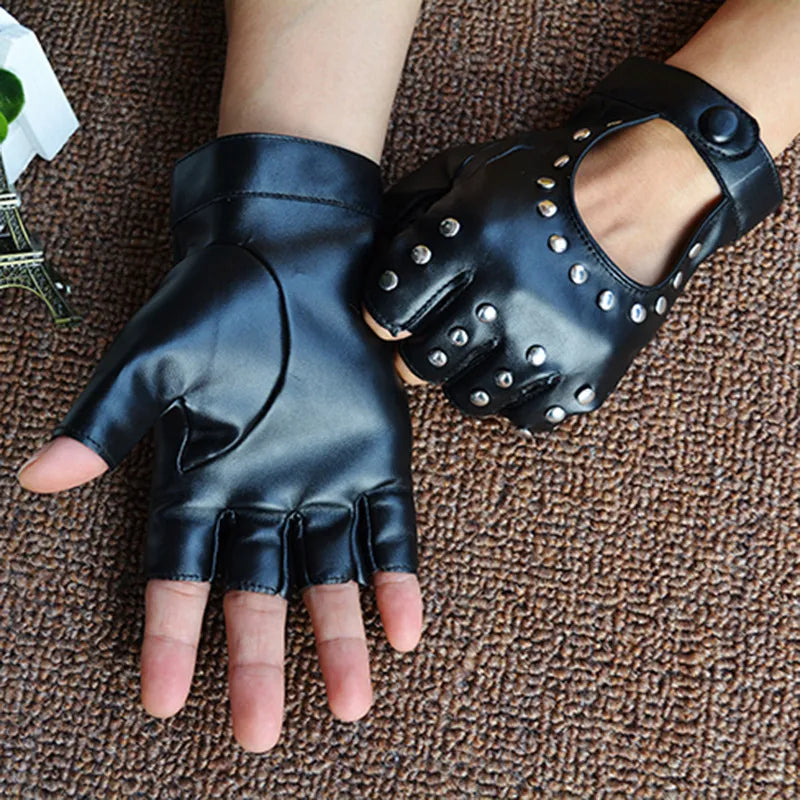 Guantes sin dedos con tachuelas de cuero PU negro